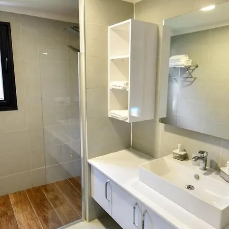 Villa Oludeniz'de Kiralik 8 Kisilik 3 Odali, 3 Banyolu Muhafazakar *