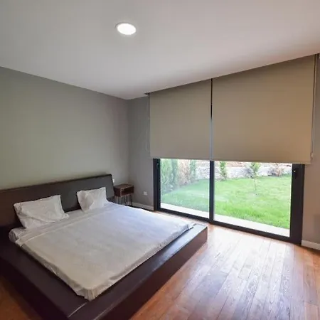 Villa Oludeniz'de Kiralik 8 Kisilik 3 Odali, 3 Banyolu Muhafazakar *